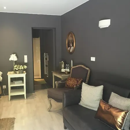 D'hote Bed & Breakfast
