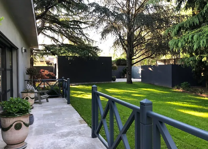 D'hote Bed & Breakfast